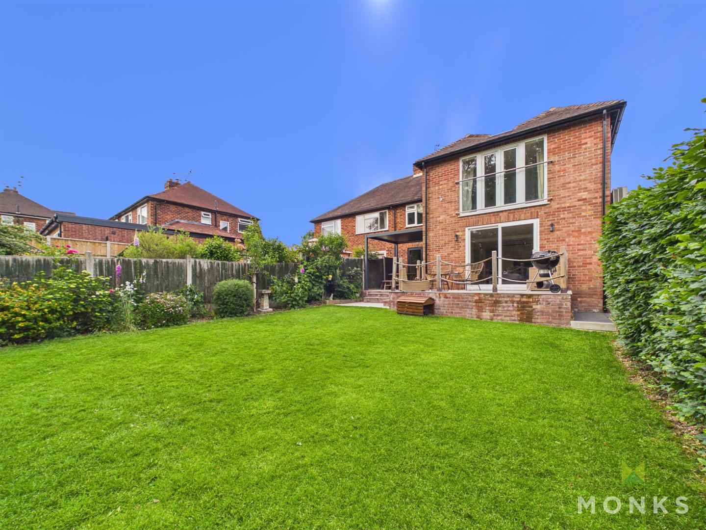 3 Aysgarth Road, Shrewsbury, SY3 8TW For Sale